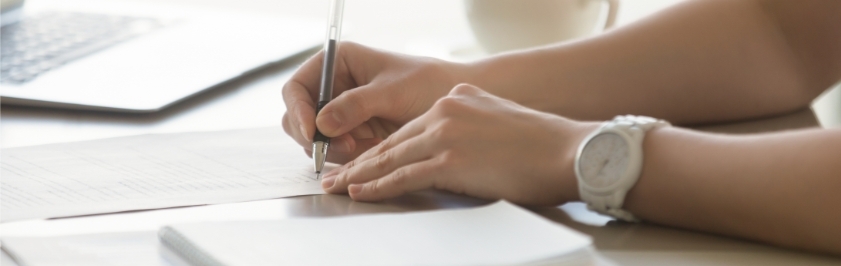 woman filling out form